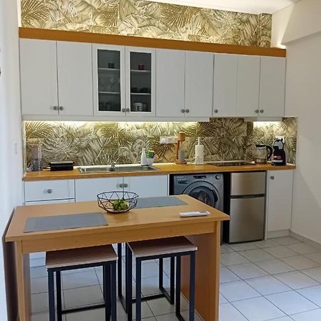 Benaki Balsam Apartment Kalamata Bagian luar foto