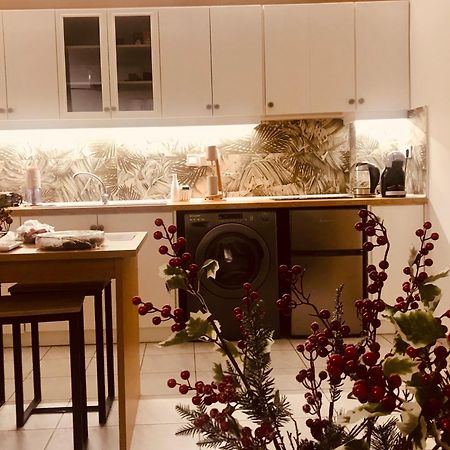 Benaki Balsam Apartment Kalamata Bagian luar foto