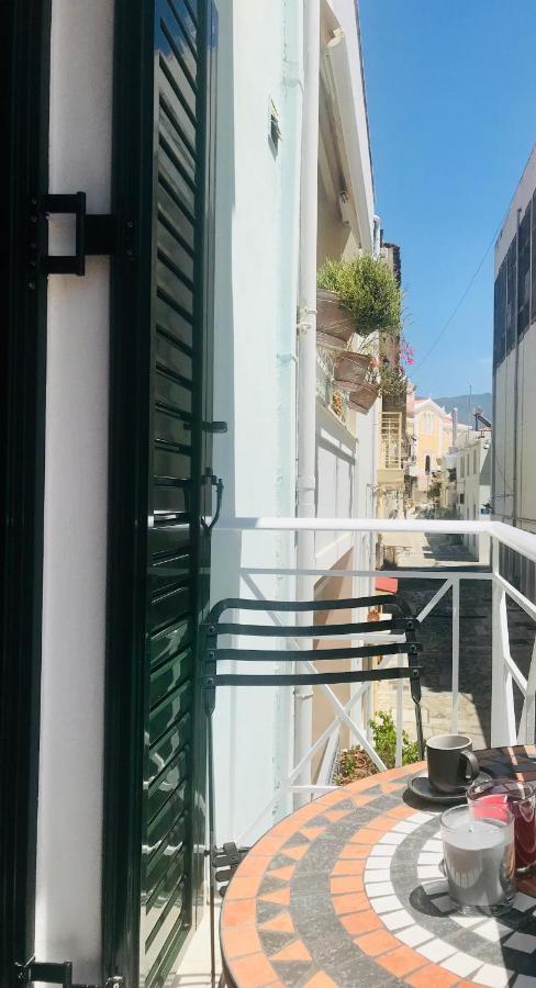 Benaki Balsam Apartment Kalamata Bagian luar foto